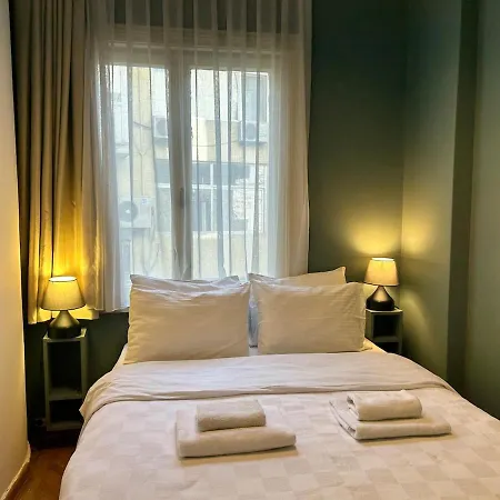 Spacious & Peaceful 2br Apt. W/ Balcony