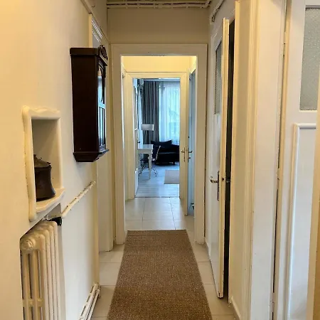 Apartment Spacious & Peaceful 2br Apt. W/ Balcony