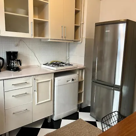 Apartment Spacious & Peaceful 2br Apt. W/ Balcony Istanbul